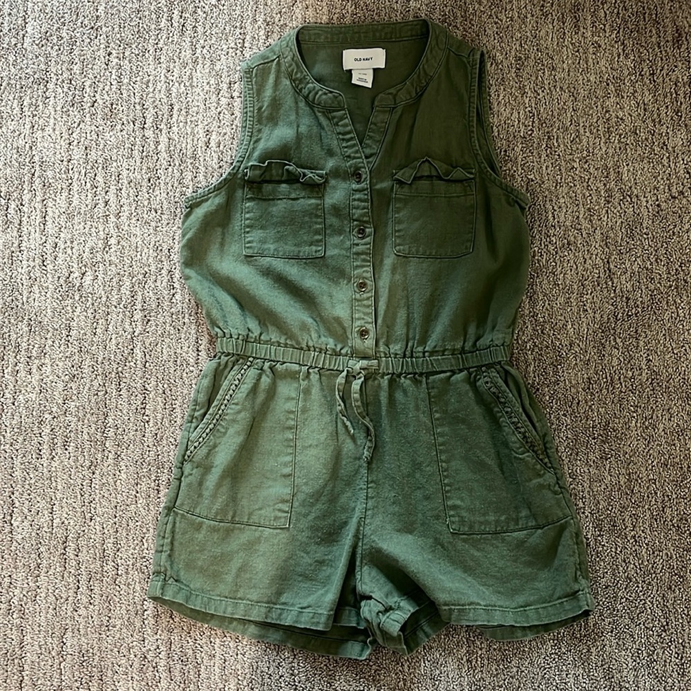 Green romper|last offer